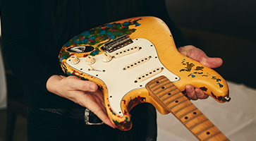 Đàn Guitar